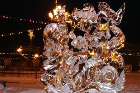 Ледовая скульптура или Сокровища Снежной королевы